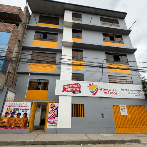 Fachada del colegio
